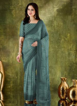 Garb These Party Wear Ready To Wear Saree in Fine Colored.These Saree Are Chiffon And Blouse is Chiffon Fabricated.Its Beautified With Designer Digital Printed.