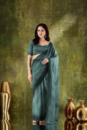 Garb These Party Wear Ready To Wear Saree in Fine Colored.These Saree Are Chiffon And Blouse is Chiffon Fabricated.Its Beautified With Designer Digital Printed.