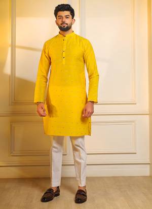 For A festive And Party Wear,Looking These Readymade Kurta With Payjama in Fine Colored.These Kurta is Fabricated On Cotton And Art Silk Bottom With Woven Butti Designer.Buy Now.