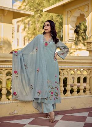 Looking These Suit in Fine Colored Pair With Bottom And Dupatta.These Top Are Chanderi And Bottom Are Fabricated On Chanderi Pair With Chanderi Dupatta.Its Beautified With Designer Embroidery Work.