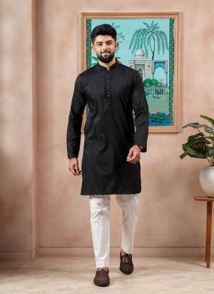 For A festive And Party Wear,Looking These Readymade Kurta With Payjama in Fine Colored.These Kurta is Fabricated On Cotton And Art Silk Bottom With Woven Dobby,Sequance Designer.Buy Now.