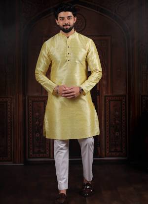 For A festive And Party Wear,Looking These Readymade Kurta With Payjama in Fine Colored.These Kurta is Fabricated On Art Silk And Art Silk Bottom With Woven Designer.Buy Now.