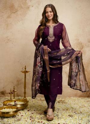 Looking These Suit in Fine Colored Pair With Bottom And Dupatta.These Top Are Chanderi And Bottom Are Fabricated On Chanderi Pair With Tissue Dupatta.Its Beautified With Designer Embroidery Work.