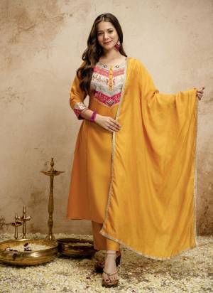 Looking These Suit in Fine Colored Pair With Bottom And Dupatta.These Top Are Chanderi And Bottom Are Fabricated On Chanderi Pair With Chanderi Dupatta.Its Beautified With Designer Embroidery Work.