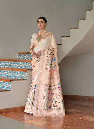 Garb These Festive And Party Wear Saree in Fine Colored.These Saree And Blouse is Fabricated On Banarasi Silk.Its Beautified With Traditional Paithani Meenakari Woven Designer.