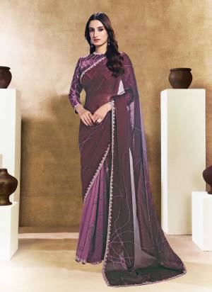 Look Attrective These Designer Party Wear Saree in Fine Colored.These Saree Are Two Tone Satin Silk And Blouse Are Silk Jacquard is Fabricated.Its Beautified Desiger Printe,Embroidery,Pearl,Stone Work.