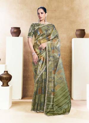 Look Attrective These Designer Party Wear Saree in Fine Colored.These Saree Are Two Tone Paper Silk And Blouse Are Two Tone Paper Silk is Fabricated.Its Beautified Desiger Printe,Embroidery,Pearl,Stone Work.