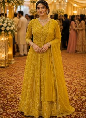 Attractive These Party Wear Suit in Fine Colored Pair With Dupatta.These Top And Dupatta Are Georgette Fabricated.Its Beautified With Designer Heavy Chikankari Embroidery Work.
