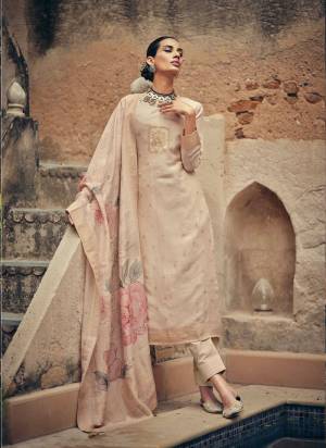 Attractive These Party Wear Salwar Suit in Fine Colored Pair With Bottom And Dupatta.These Top Are Silk Cotton And Dupatta Are Fabricated On Silk Cotton Pair With Cotton Bottom.Its Beautified With Woven Jacquard,Digital Printed With Hand Work.