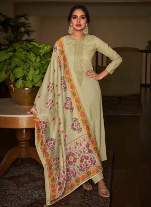 Attractive These Party Wear Salwar Suit in Fine Colored Pair With Bottom And Dupatta.These Top Are Cambric Cotton And Dupatta Are Fabricated On Cotton Pair With Lown Cotton Bottom.Its Beautified With Digital Printed With Embroidery Work.
