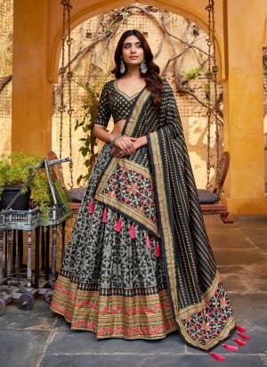 Looking These Party Wear Lehenga Choli in Fine Colored. These Lehenga And Blouse Are Tassar Silk And Dupatta Are Fabricated On Tassar Silk Fabriced. It is Beautified With Designer Sparkle Printed.