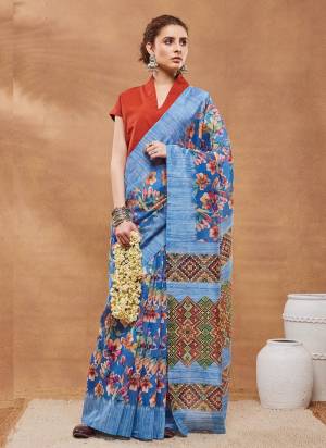 Garb These Party Wear Saree in Fine Colored.These Saree Are Silk Blend And Blouse is Silk Blend Fabricated.Its Beautified With Floral Printed Designer.