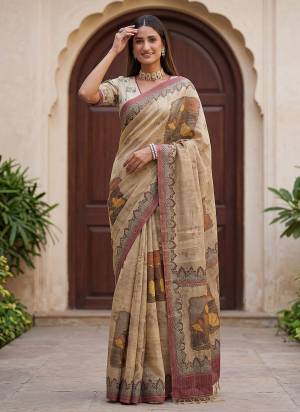 Garb These Fastive And Party Wear Saree in Fine Colored.These Saree And Blouse is Fabricated On Virana Silk.Its Beautified With Designer Printed With Dori Work.