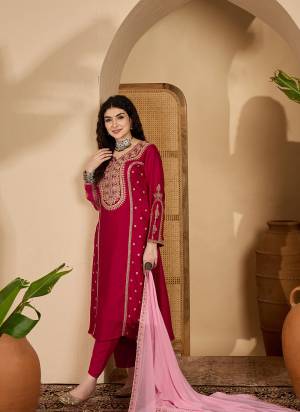 Looking These Suit in Fine Colored Pair With Bottom And Dupatta.These Top Are Vichitra Silk And Bottom Are Fabricated On Vichitra Silk Pair With Chiffon Dupatta.Its Beautified With Heavy Designer Embroidery Work.
