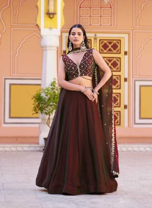 Looking These Party Wear Lehenga Choli in Fine Colored. These Lehenga And Blouse Are Fendy Silk And Dupatta Are Fabricated On Fendy Silk Fabriced. It is Beautified With Designer Sequance,Thread Embroidery Work.