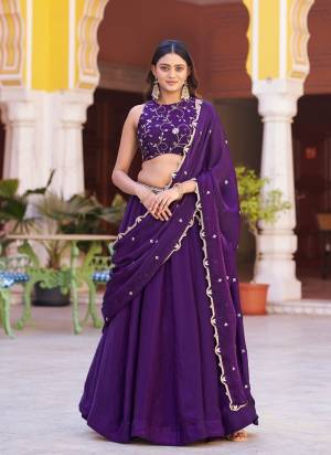 Looking These Party Wear Lehenga Choli in Fine Colored. These Lehenga And Blouse Are Fendy Silk And Dupatta Are Fabricated On Fendy Silk Fabriced. It is Beautified With Designer Sequance,Thread Embroidery Work.