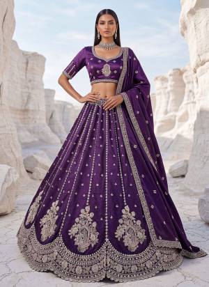 For A Fancy Designer Look,Grab These Lehenga Choli With Dupatta in Fine Colored.These Lehenga And Choli Are Silk And Dupatta Are Fabricated On Silk Pair.Its Beautified With Fancy Heavy Jari,Sequance Embroidery Work. 