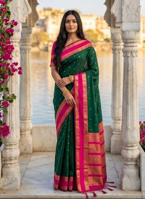Garb These Fastive And Party Wear Saree in Fine Colored.These Saree And Blouse is Fabricated On Silk Blend.Its Beautified With Woven Jari Designer.