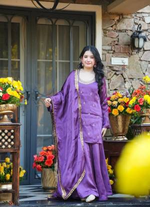Garb These Suit in Fine Colored Pair With Bottom And Dupatta.These Top Are Silk Crepe And Bottom Are Fabricated On Silk Crepe Pair With Silk Crepe Dupatta.Its Beautified With Designer Embroidery Work.