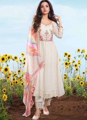 Garb These Suit in Fine Colored Pair With Bottom And Dupatta.These Top Are Cotton Chex And Bottom Are Fabricated On Cotton Pair With Soft Silk Dupatta.Its Beautified With Designer Embroidery Work.
