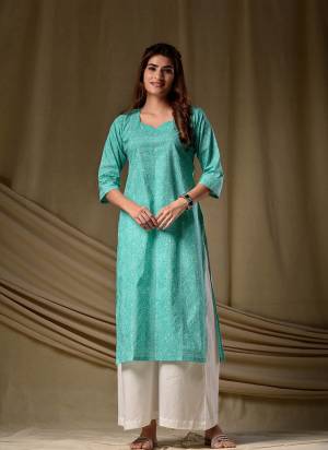 Attrective Looking These Beautiful Looking Readymade Long Kurti.These Kurti Are Rayon Fabricated.Its Beautified With Designer Digital Printed.