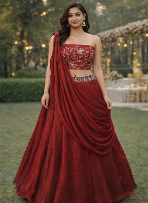 Looking These Party Wear Lehenga Choli in Fine Colored.These Lehenga And Choli Are Rangoli Silk And Dupatta Are Fabricated On Rangoli Silk Pair.Its Beautified With Designer Multy Thread Embroidery Work Blouse.