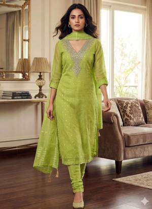Garb These Disigner Suit in Fine Colored Pair With Bottom And Dupatta.These Top Are Simmer Butti And Dupatta Are Fabricated On Simmer Pair With Santoon Bottom.Its Beautified With Woven Butti Designer With Embroidery Work.