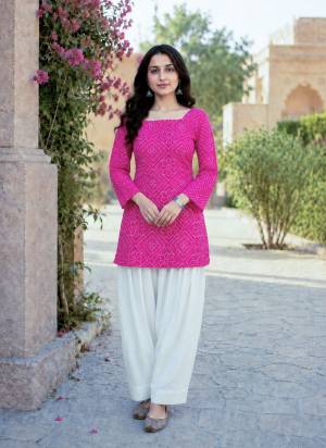 Attactive These Beautiful Looking Readymade Top With Bottom.These Top Are Cotton And Bottom Are Linen Cotton Fabricated.Its Beautified With Designer Bandhej Printed.