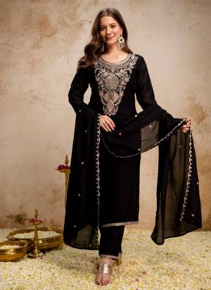 Looking These Suit in Fine Colored Pair With Bottom And Dupatta.These Top Are Vichitra Silk And Bottom Are Fabricated On Vichitra Silk Pair With Vichitra Silk Dupatta.Its Beautified With Designer Embroidery Work.