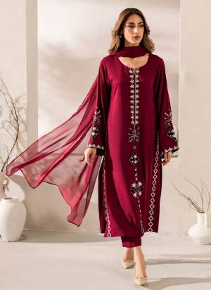 Looking These Suit in Fine Colored Pair With Bottom And Dupatta.These Top Are Chanderi And Bottom Are Fabricated On Chanderi Pair With Chinon Dupatta.Its Beautified With Designer Embroidery Work.