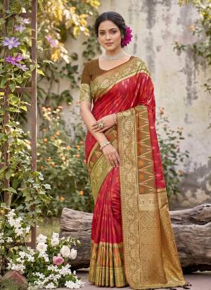 Garb These Fastive And Party Wear Saree in Fine Colored.These Saree And Blouse is Fabricated On Soft Silk.Its Beautified With Woven Resham Designer.