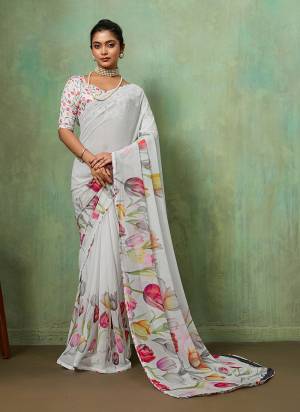 Garb These Fancy Party Wear Saree in Fine Colored.These Saree Are Georgette And Blouse is Georgette Fabricated.Its Beautified With Designer Printed With Sparkel.