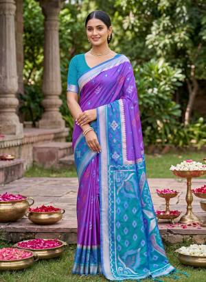 Garb These Fastive And Party Wear Saree in Fine Colored.These Saree And Blouse is Fabricated On Soft Silk.Its Beautified With Woven Resham Designer.