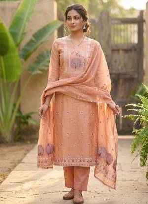 Garb These Suit in Fine Colored Pair With Bottom And Dupatta.These Top Are Banarasi Cotton And Dupatta Are Fabricated On Banarasi Pair With Rayon Bottom.Its Beautified With Designer Printed, Hand Work.