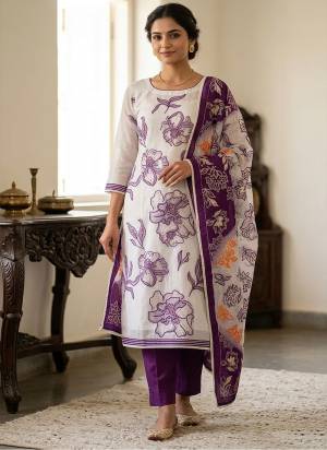Looking These Suit in Fine Colored Pair With Bottom And Dupatta.These Top Are Banarasi Cotton And Dupatta Are Fabricated On Banarasi Pair With Rayon Bottom.Its Beautified With Designer Printed, Hand Work.