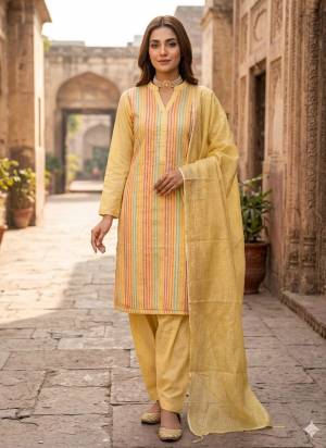 Garb This Suits In Lovely Color.Its Pretty Top Is Cotton Based Paired Bottom Cotton And Cotton Fabricated Dupatta Are Wevon Designer. Which Gives An Attractive To The Dress.