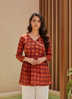 Looking These Beautiful Looking Readymade Short Kurta.These Kurta is Fabricated On Delta Silk.Its Beautified With Designer Printed.