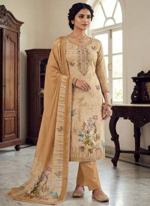Attractive These Suit in Fine Colored Pair With Bottom And Dupatta.These Top Are Cotton Linen Simmer And Dupatta Are Fabricated On Cotton Linen Simmer Pair With Rayon Bottom.Its Beautified With Designer Printed, Hand Work.