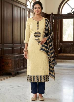 Attractive These Suit in Fine Colored Pair With Bottom And Dupatta.These Top Are Jam Cotton And Dupatta Are Fabricated On Banarasi Pair With Rayon Bottom.Its Beautified With Designer Printed, Embroidery Work.