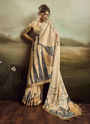 Looking These Fancy Party Wear Saree in Fine Colored.These Saree Are Jacquard Silk And Blouse is Jacquard Silk Fabricated.Its Beautified With Woven Border Designer With Floral Printed.