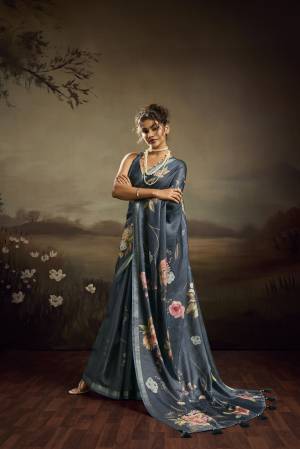 Looking These Fancy Party Wear Saree in Fine Colored.These Saree Are Jacquard Silk And Blouse is Jacquard Silk Fabricated.Its Beautified With Woven Border Designer With Floral Printed.