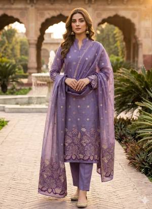 Garb This Suits In Lovely Color.Its Pretty Top Is Jacquard Silk Based Paired Bottom Santoon And Jacquard Silk Fabricated Dupatta Are Woven Jamdani Jacquard Designer. Which Gives An Attractive To The Dress.