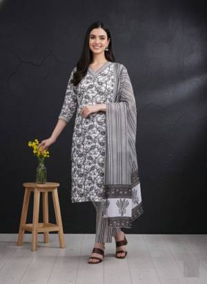 Attrective These Beautiful Looking Readymade Suits.These Top And Bottom Are Cotton And Dupatta is Fabricated On Cotton.Its Beautified With Designer Printed.