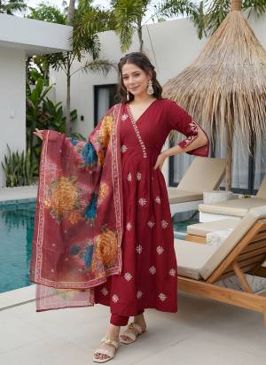 Attrective These Beautiful Looking Readymade Suits.These Top And Bottom Are Roman Silk And Dupatta is Fabricated On Roman Silk.Its Beautified With Embroidery Work.