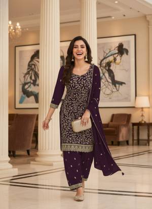 Attaractive These Designer Part Wear Suit in Fine Colored Pair With Bottom And Dupatta.These Top Are Georgette And Dupatta Are Fabricated On Georgette Pair With Georgette Bottom.Its Beautified With Santoon Inner.Its Beautified With Heavy Designer Embroidery Work.