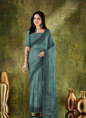 Looking These Party Wear Ready To Wear Saree in Fine Colored.These Saree Are Chiffon And Blouse is Chiffon Fabricated.Its Beautified With Designer Printed.