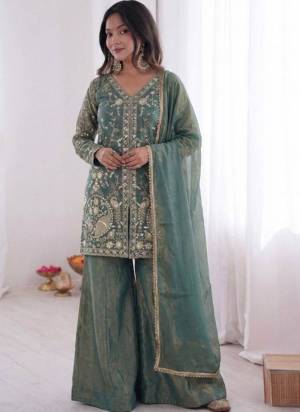 Looking These Suit in Fine Colored Pair With Bottom And Dupatta.These Top Are Fendy Satin And Bottom Are Fabricated On Fendy Satin Pair With Fendy Satin Dupatta.Its Beautified With Designer Embroidery Work.