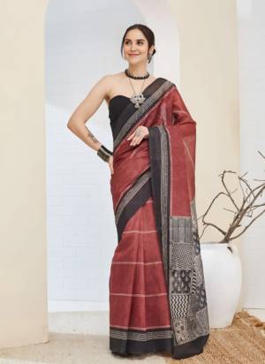 Garb These Party Wear Ready To Wear Saree in Fine Colored.These Saree Are Silk Blend And Blouse is Silk Blend Fabricated.Its Beautified With Designer Printed.