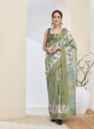 Garb These Party Wear Ready To Wear Saree in Fine Colored.These Saree Are Silk Blend And Blouse is Silk Blend Fabricated.Its Beautified With Designer Printed.