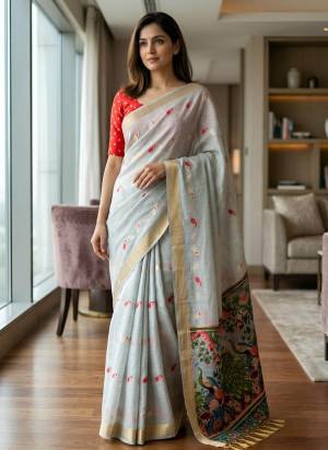  Looking These Party Wear Saree in Fine Colored.These Saree Are Cotton Silk And Blouse is Fabricated On Cotton Silk.Its Beautified With Woven  Kalamkari Designer.